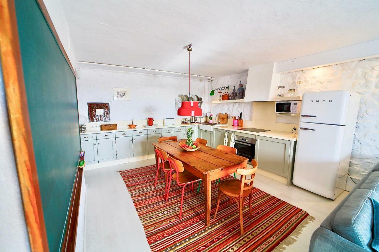 Duplex Casco Antiguo Apartment ซาโลเบรญา ภายนอก รูปภาพ
