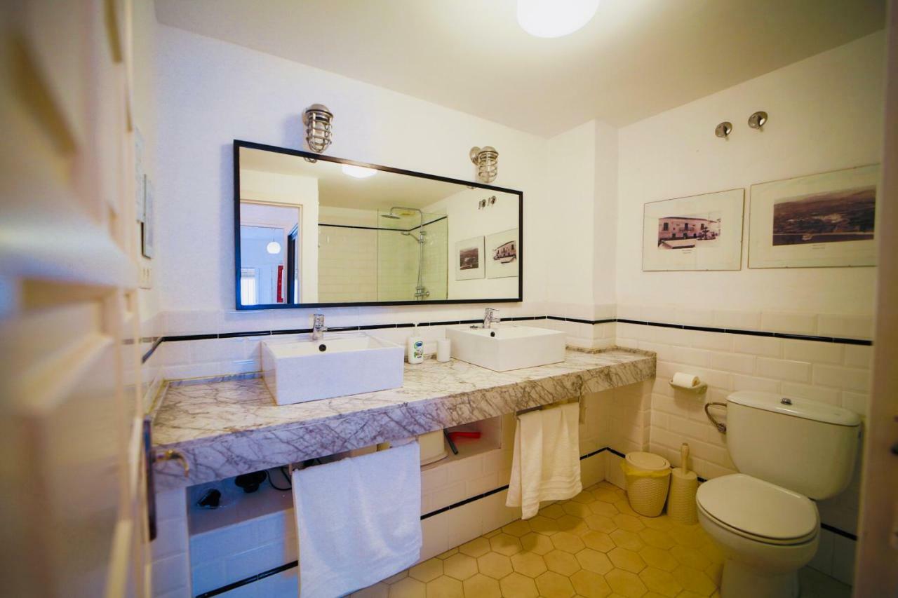 Duplex Casco Antiguo Apartment ซาโลเบรญา ภายนอก รูปภาพ