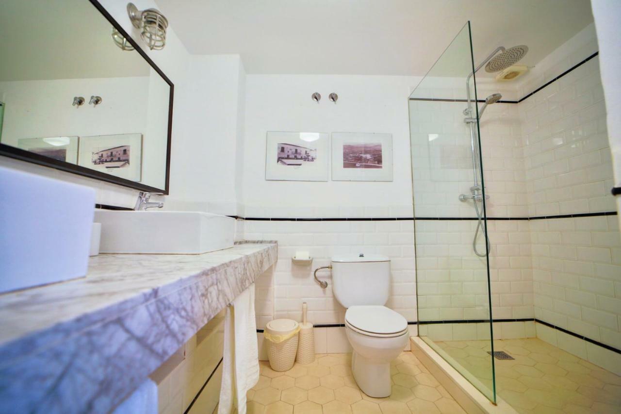 Duplex Casco Antiguo Apartment ซาโลเบรญา ภายนอก รูปภาพ