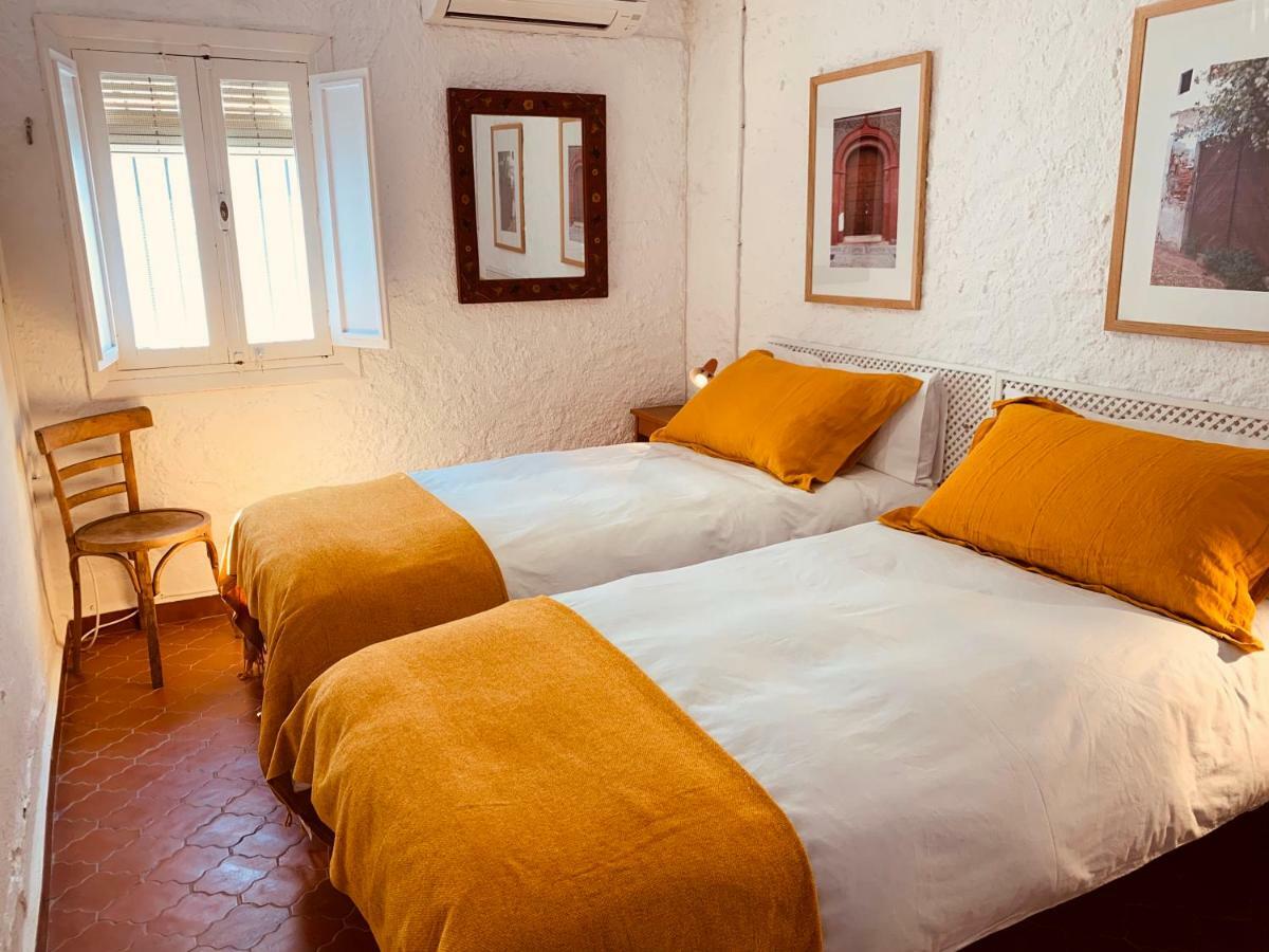 Duplex Casco Antiguo Apartment ซาโลเบรญา ภายนอก รูปภาพ